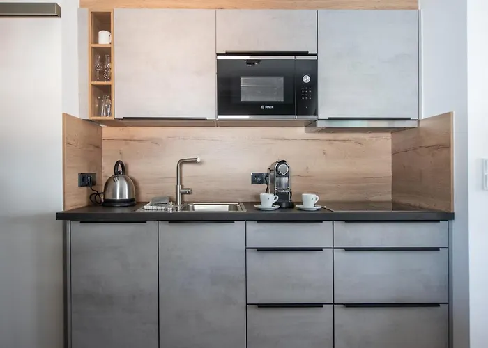 Kaeserstube Πανσιόν 4*