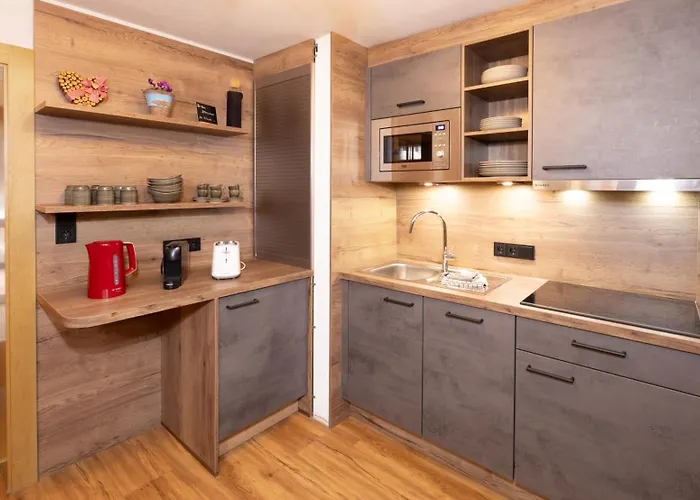 Kaeserstube Πανσιόν Tannheim