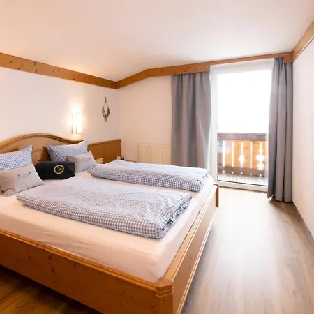 Kaeserstube Gasthuis 3*